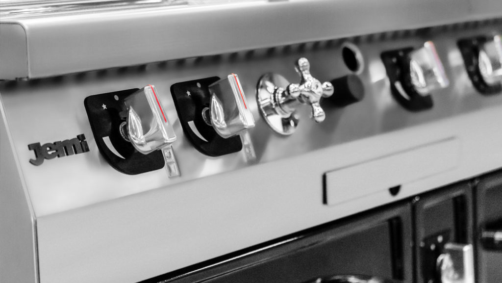 Nuevo diseño de mandos, para la gama de cocinas de Jemi